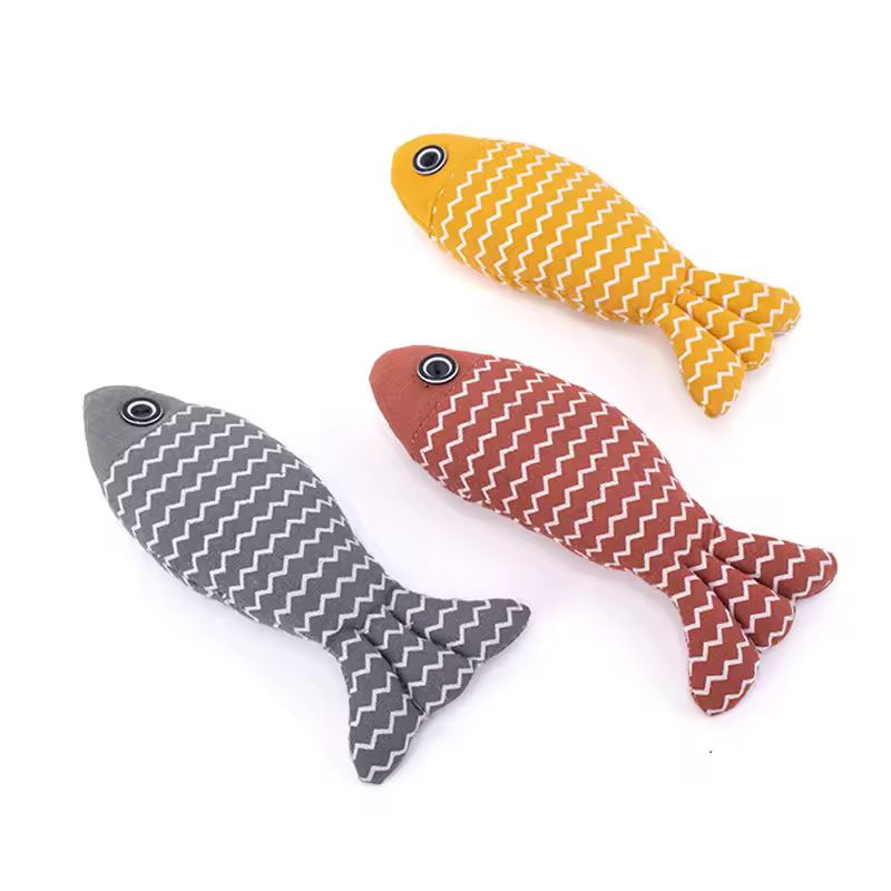 Eco-Friendly Linen Cartoon Style Burlap Fish Chew Toy for Cats Self-Entertainment Pet Catnip Doll